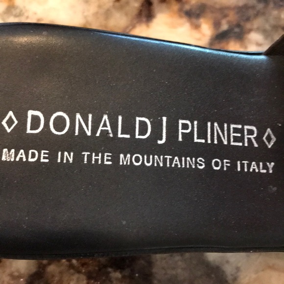 Donald plainer pre owned Sz 6 Excellent Condition - Picture 5 of 5